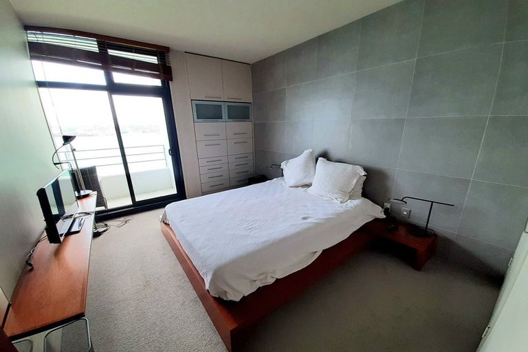 Photo of property in 38/45 Stanley Point Road, Stanley Point, Auckland, 0624