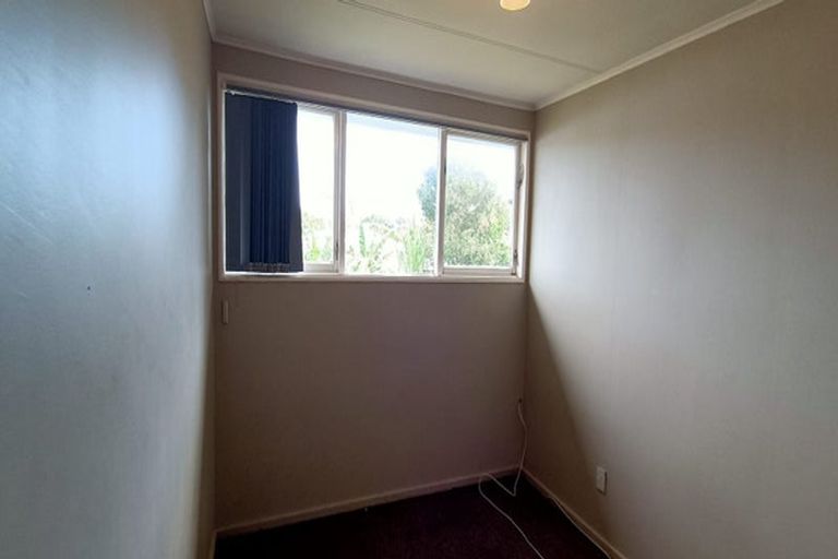 Photo of property in 2/12 Olive Crescent, Papatoetoe, Auckland, 2025