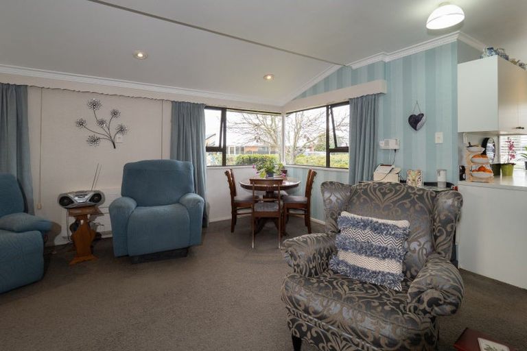 Photo of property in 16 Falcon Drive, Allenton, Ashburton, 7700