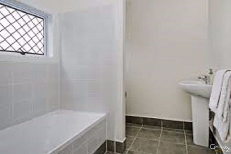 Photo of property in 139 Bucklands Beach Road, Bucklands Beach, Auckland, 2012