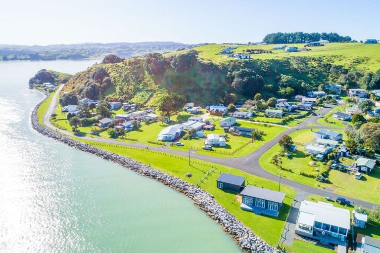 Photo of property in 107 Cooper Drive, Kawhia, 3889