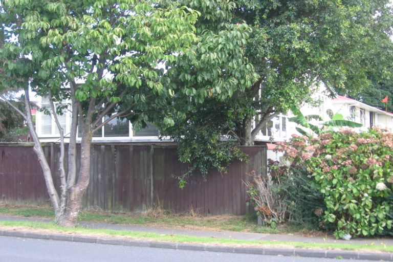 Photo of property in 29 Astley Avenue, New Lynn, Auckland, 0600