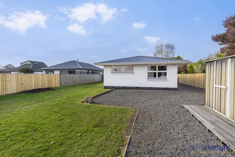 Photo of property in 14 Yeovil Place, St Albans, Christchurch, 8052
