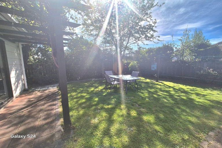 Photo of property in 18 Parnell Street, Fairfield, Lower Hutt, 5011