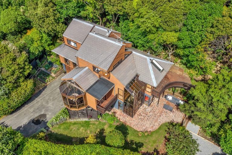 Photo of property in 172 Paremata Road, Paremata, Porirua, 5024