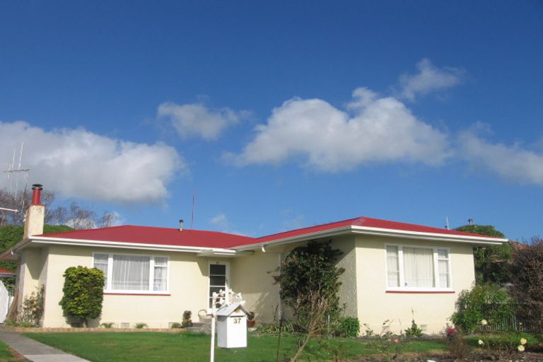 Photo of property in 37 Lancaster Street, Highbury, Palmerston North, 4412