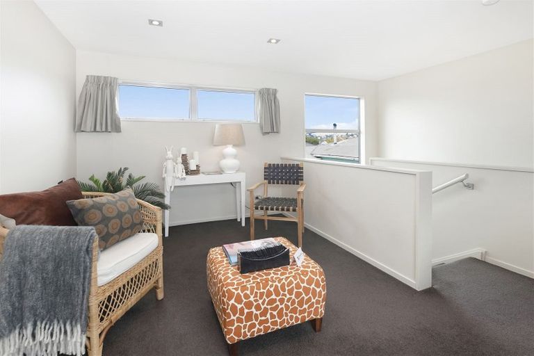 Photo of property in 35 Boon Street, Sydenham, Christchurch, 8023