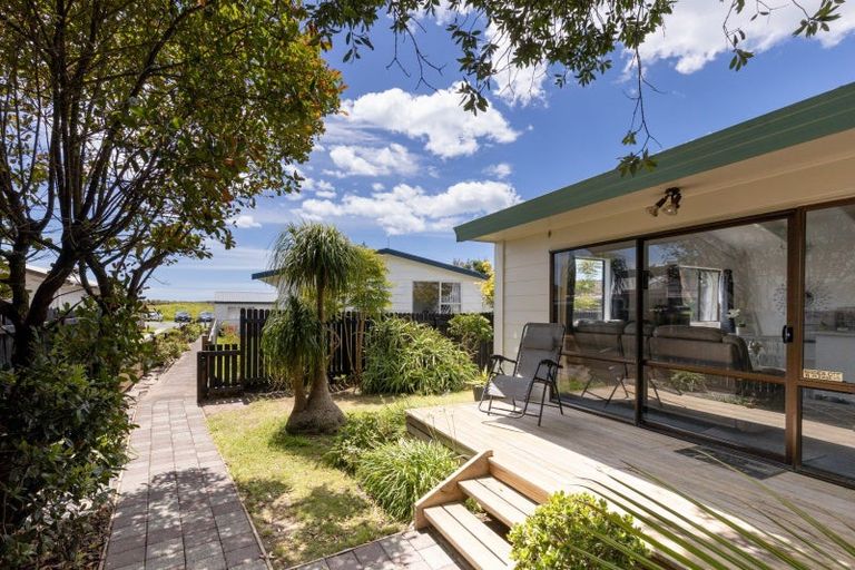 Photo of property in 922b Papamoa Beach Road, Papamoa Beach, Papamoa, 3118
