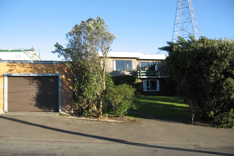 Photo of property in 44 Lyndfield Lane, Newlands, Wellington, 6037