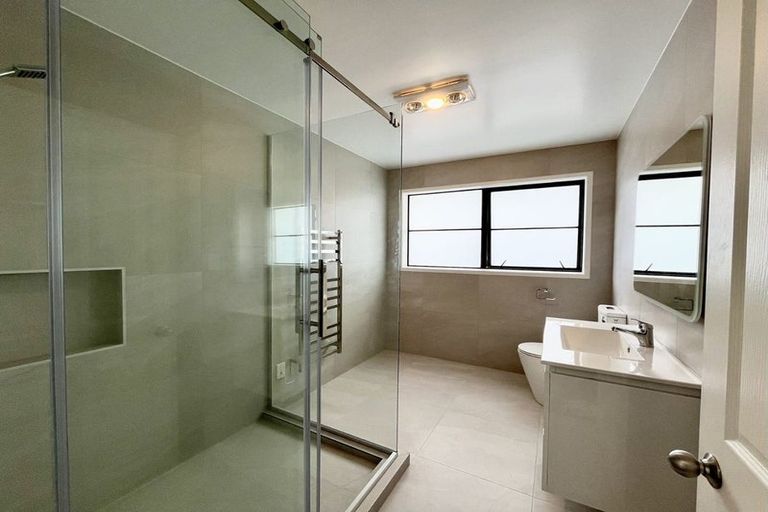 Photo of property in 4 Jack Place, Flat Bush, Auckland, 2019