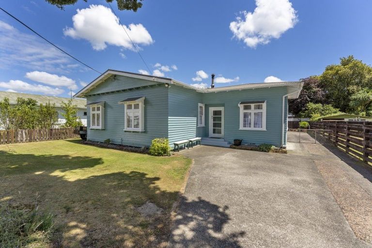 Photo of property in 18 Sedcole Street, Pahiatua, 4910