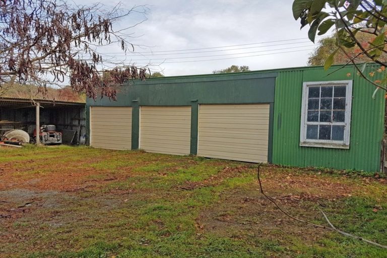 Photo of property in 221 Troup Road, Woodville, 4999