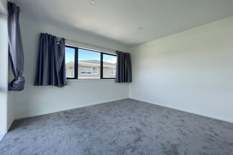 Photo of property in 12a Sea Spray Drive, Bucklands Beach, Auckland, 2012