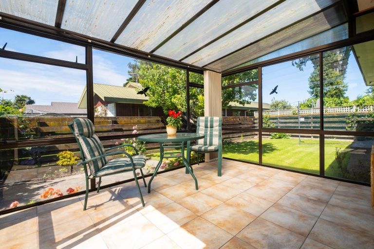 Photo of property in 40 Hetley Crescent, Taradale, Napier, 4112