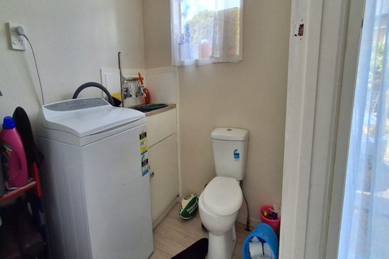 Photo of property in 2 Graham Place, Huntly, 3700