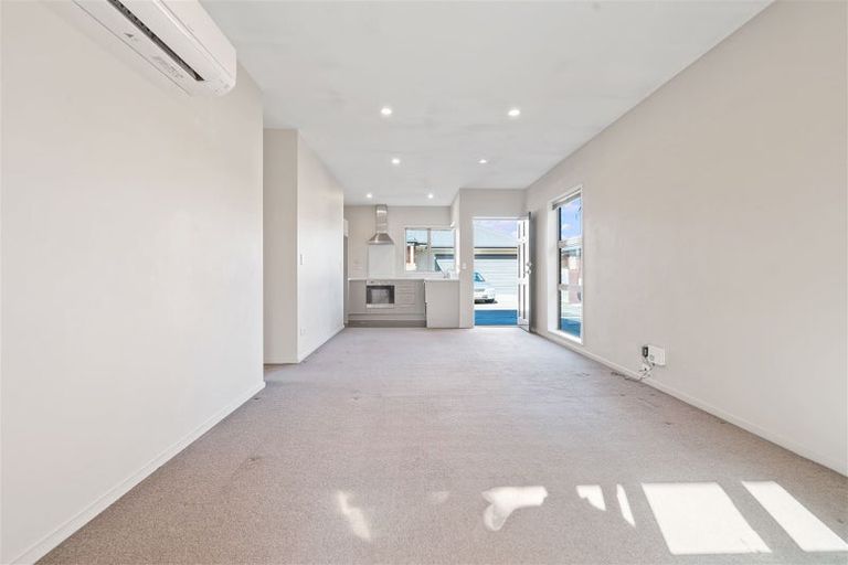 Photo of property in 26f Collins Street, Addington, Christchurch, 8024