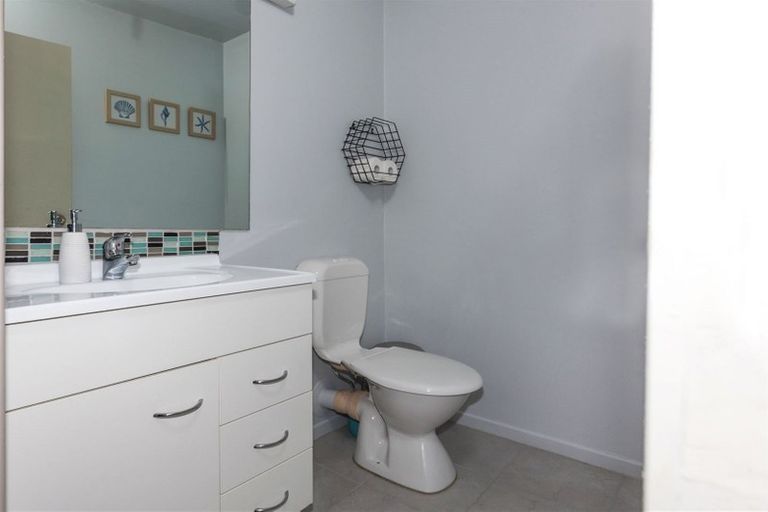 Photo of property in 3 Kenneth Avenue, Whitianga, 3510