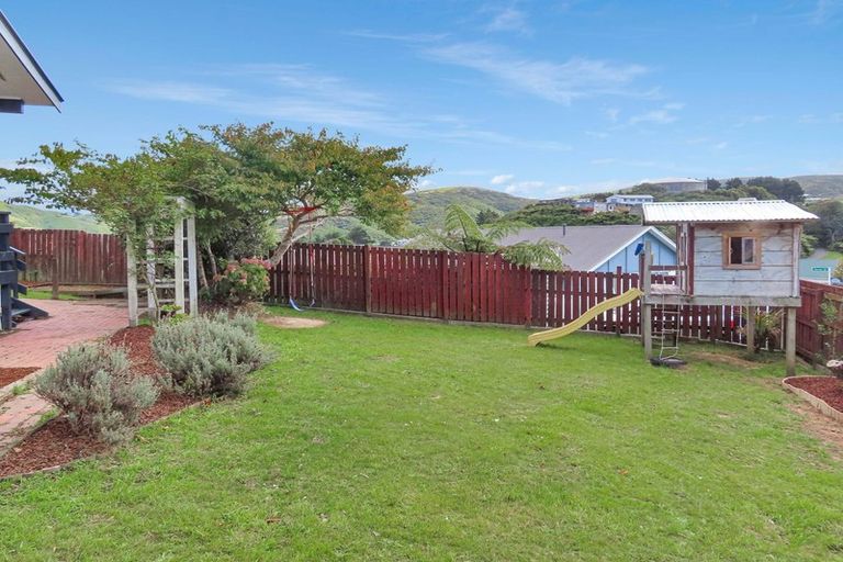 Photo of property in 42 Outram Grove, Kelson, Lower Hutt, 5010