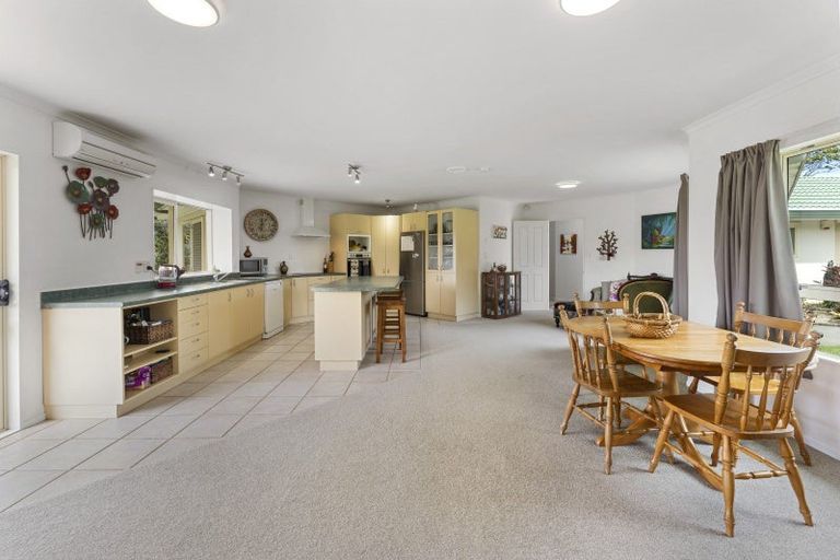 Photo of property in 6 Riveredge Terrace, Ohau, Levin, 5570