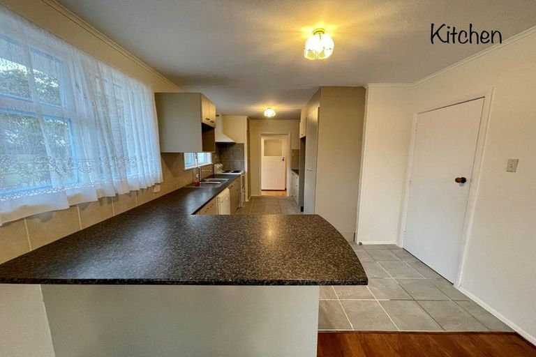 Photo of property in 55 Parakai Avenue, Parakai, 0830