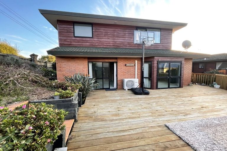 Photo of property in 1/9 Delamare Court, Sunnynook, Auckland, 0632