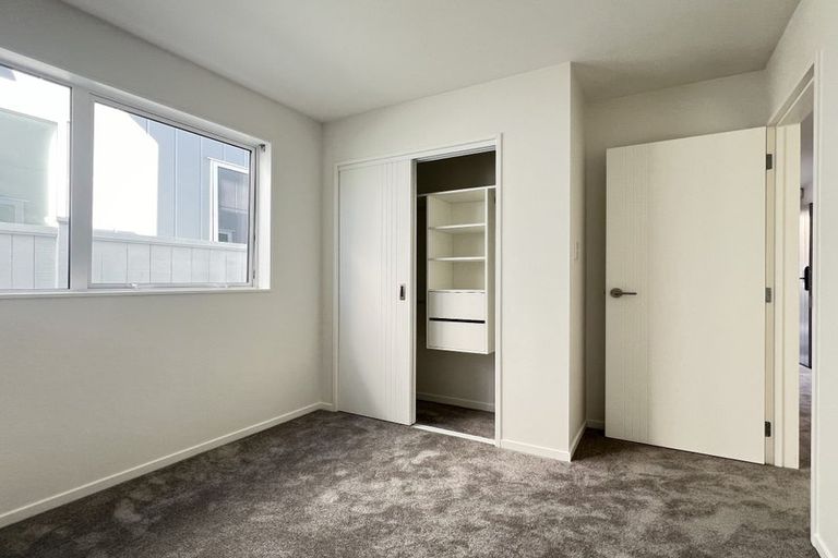 Photo of property in 319c East Coast Road, Mairangi Bay, Auckland, 0630