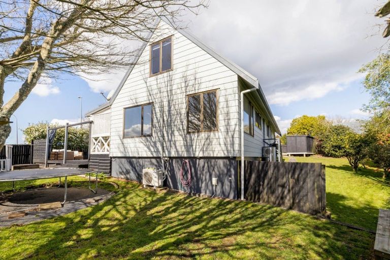 Photo of property in 20 Highland Drive, Pukete, Hamilton, 3200