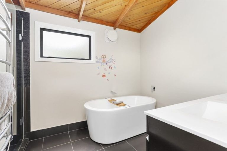 Photo of property in 45 Upper Duck Creek Road, Stillwater, Silverdale, 0993