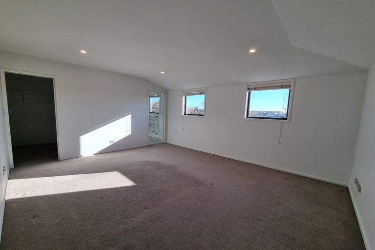 Photo of property in 24 Country Club Terrace, Northwood, Christchurch, 8051