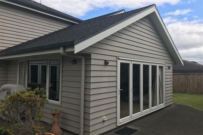 Photo of property in 54 English Oak Drive, Schnapper Rock, Auckland, 0632