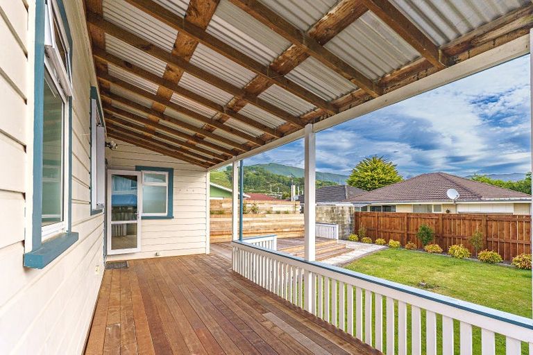 Photo of property in 238 Songer Street, Stoke, Nelson, 7011