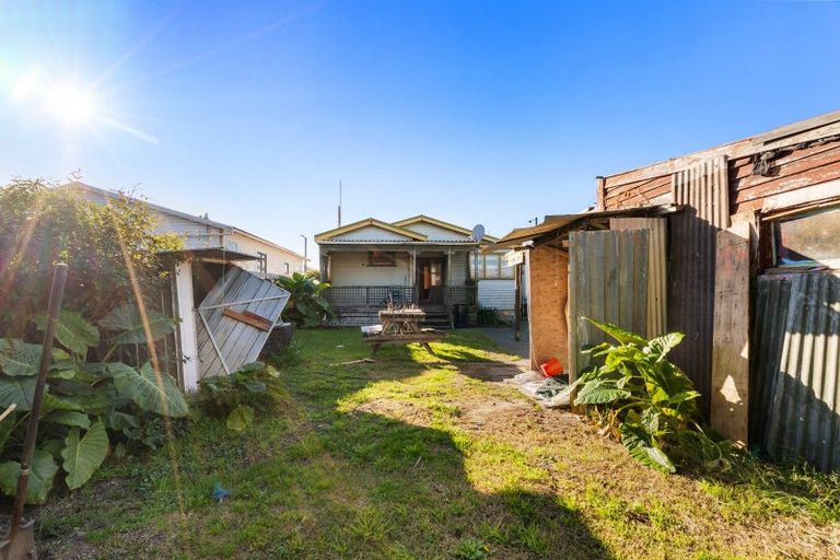 Photo of property in 8 Ellison Street, Napier South, Napier, 4110