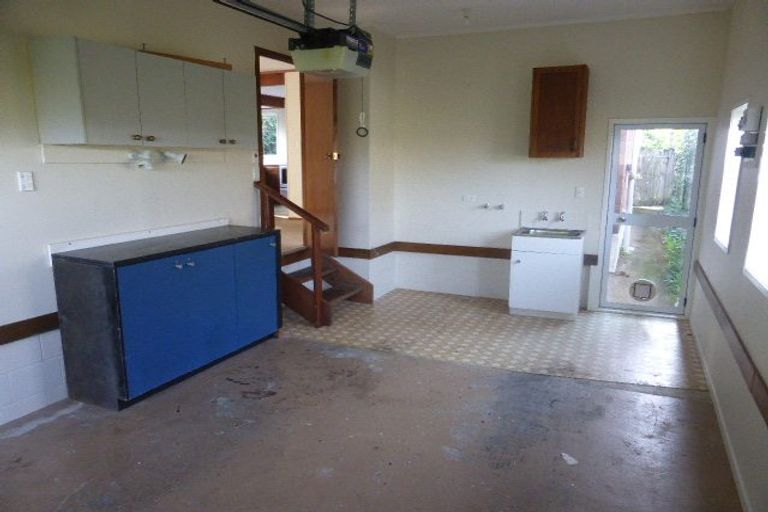 Photo of property in 47a Hillcrest Avenue, Hillcrest, Auckland, 0627