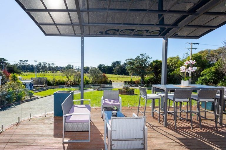 Photo of property in 313 Makirikiri Road, Crofton, Marton, 4787