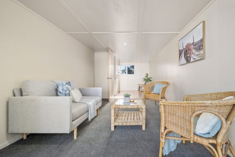 Photo of property in 6 Porikapa Road, Owhata, Rotorua, 3010