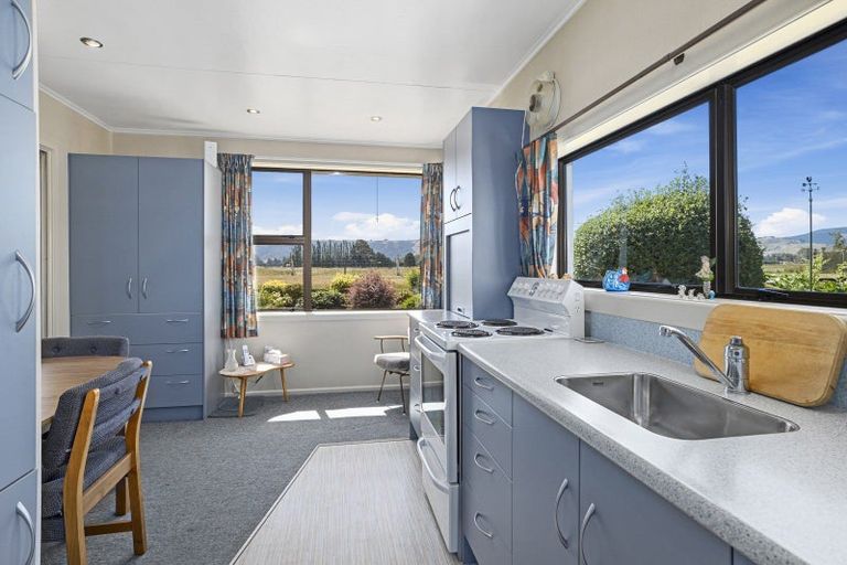 Photo of property in 9 Esk Place, Mosgiel, 9024