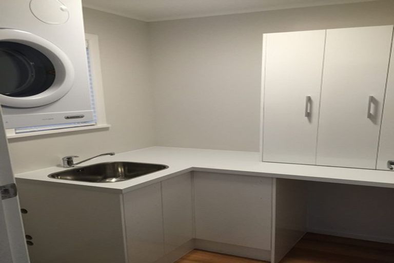 Photo of property in 4 Royston Street, Rosehill, Papakura, 2113