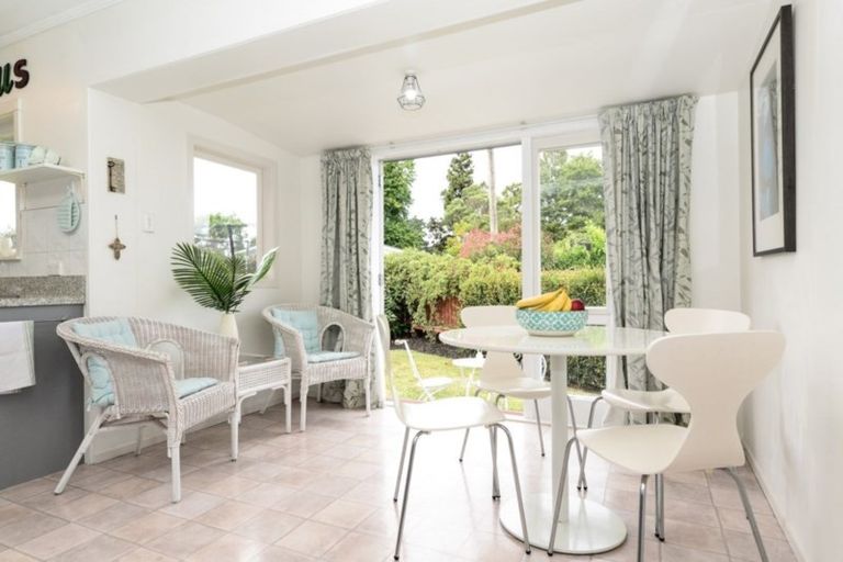 Photo of property in 21 Springfield Crescent, Enderley, Hamilton, 3214