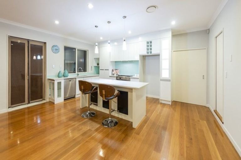 Photo of property in 4 Listack Drive, Flat Bush, Auckland, 2019