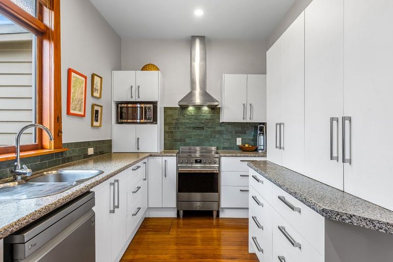 Photo of property in 16 Rosebery Street, Spreydon, Christchurch, 8024
