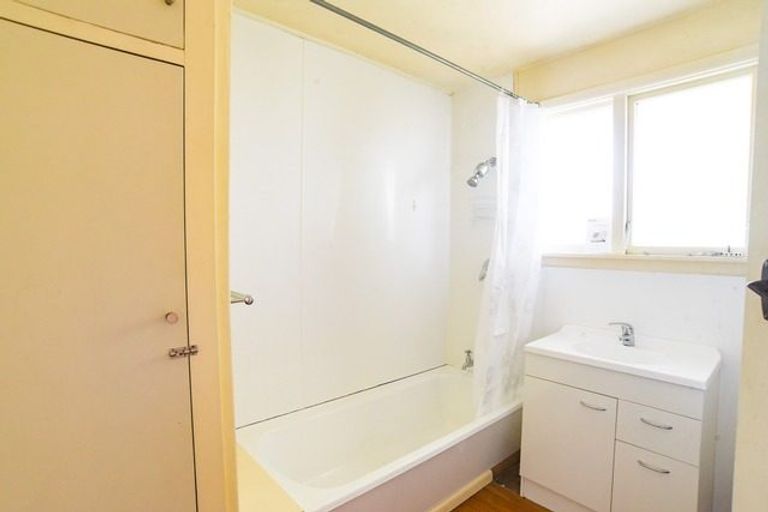 Photo of property in 4/240 Springfield Road, St Albans, Christchurch, 8014