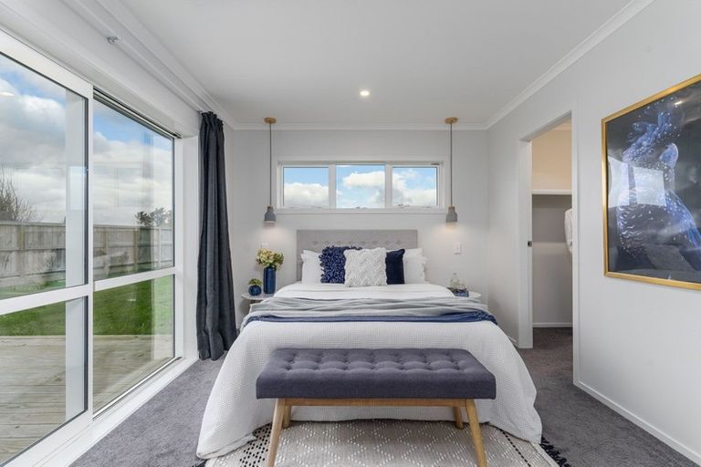 Photo of property in 38 Feist Street, Carterton, 5713