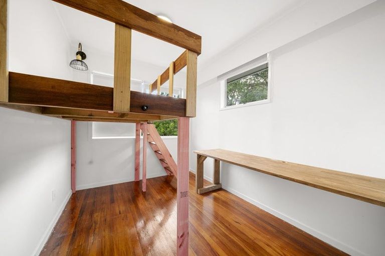 Photo of property in 29 Gladys Avenue, Glenfield, Auckland, 0629