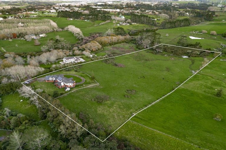 Photo of property in 260 State Highway 16, Kumeu, 0892