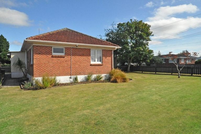 Photo of property in 1/3 Cameron Street, Papakura, 2110