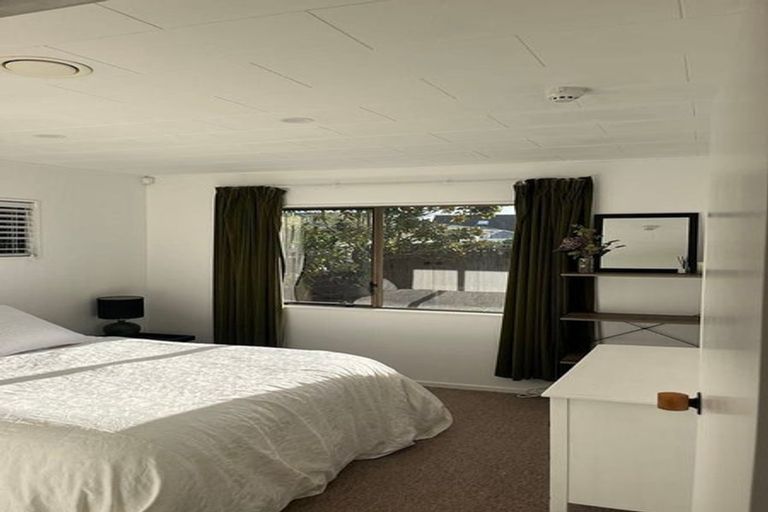 Photo of property in 6/2 Bill Ashcroft Grove, Havelock North, 4130