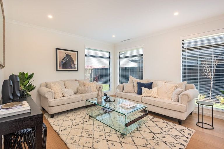 Photo of property in 98 River Stone Drive, Halswell, Christchurch, 8025