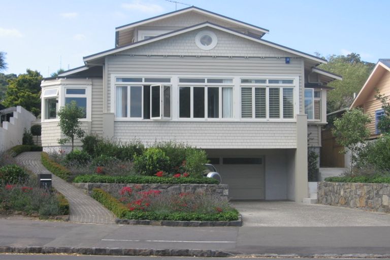 Photo of property in 2 King Edward Parade, Devonport, Auckland, 0624