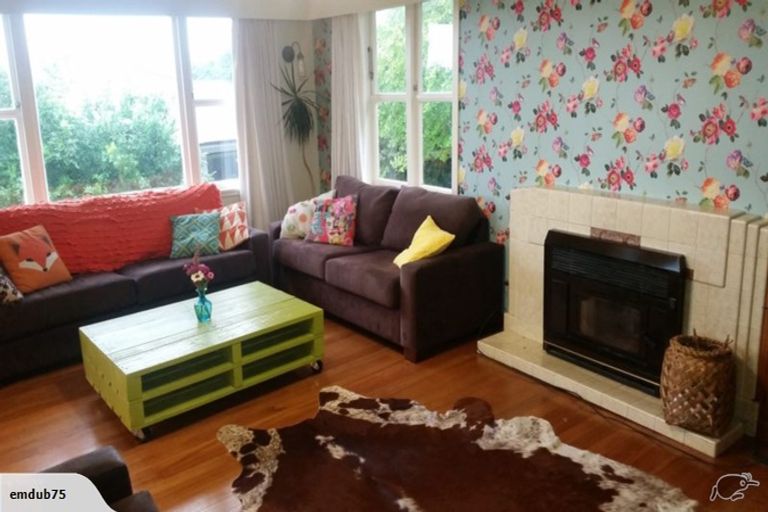 Photo of property in 185 Kitchener Road, Pukekohe, 2120