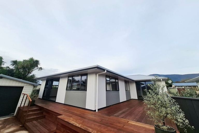 Photo of property in 3/3 Mules Street, Stoke, Nelson, 7011